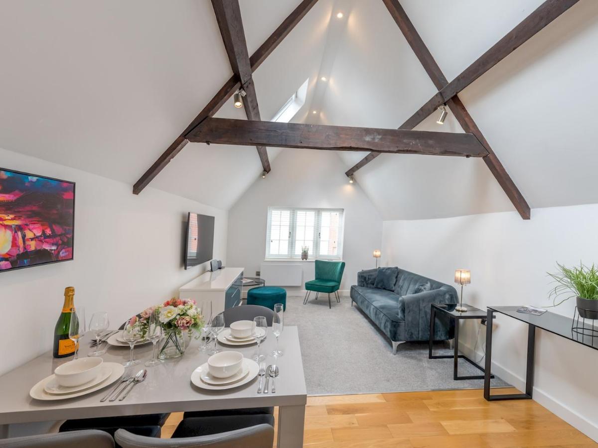 Apartment Pass The Keys 40c 2 Bed Celosia Beautiful Town Centre Shrewsbury