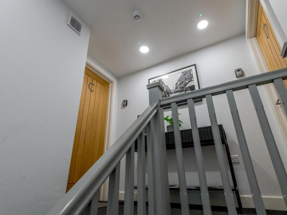 Pass The Keys 40c 2 Bed Celosia Beautiful Town Centre * Shrewsbury